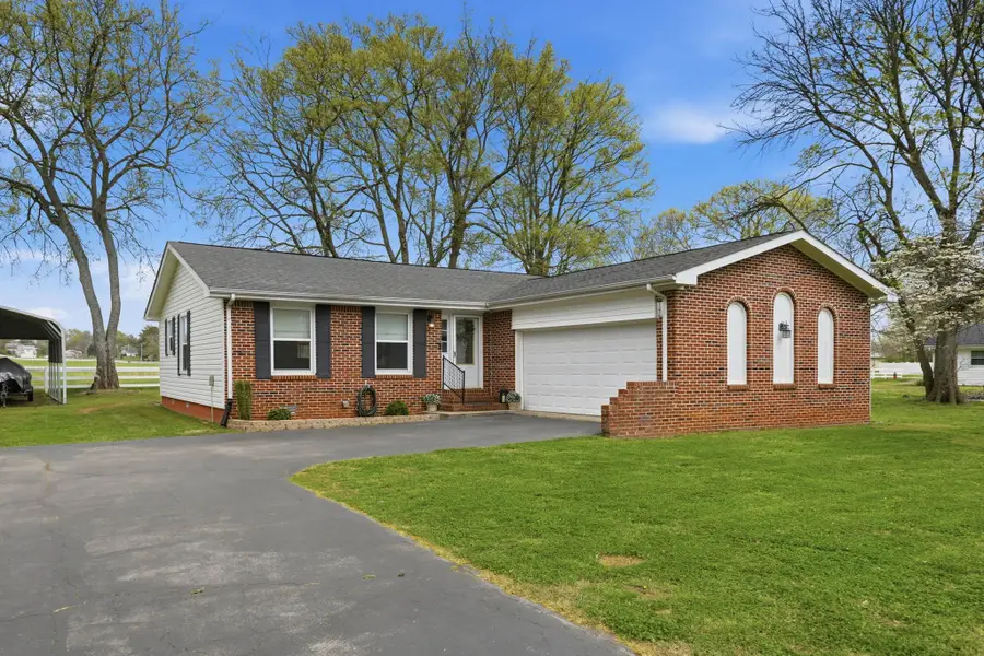 102 Lisa Cir, Winchester, TN 37398 - #2