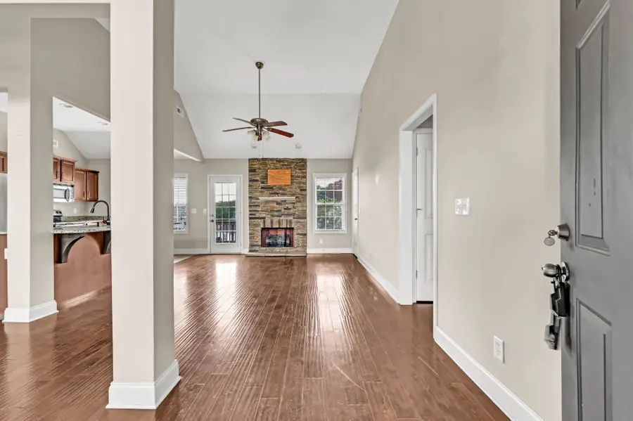 410 River Heights Dr, Clarksville, TN 37040 - #3