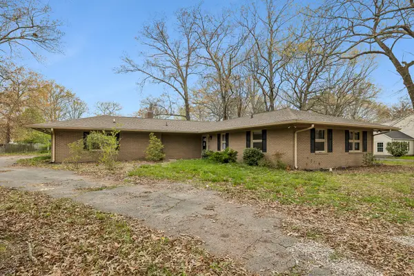 304 Marbeth Ln, Tullahoma, TN 37388