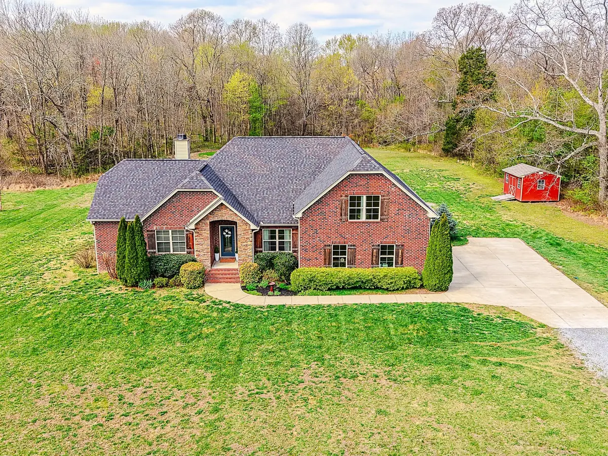 4314 Woodrow Wilson Rd, Springfield, TN 37172 - #1