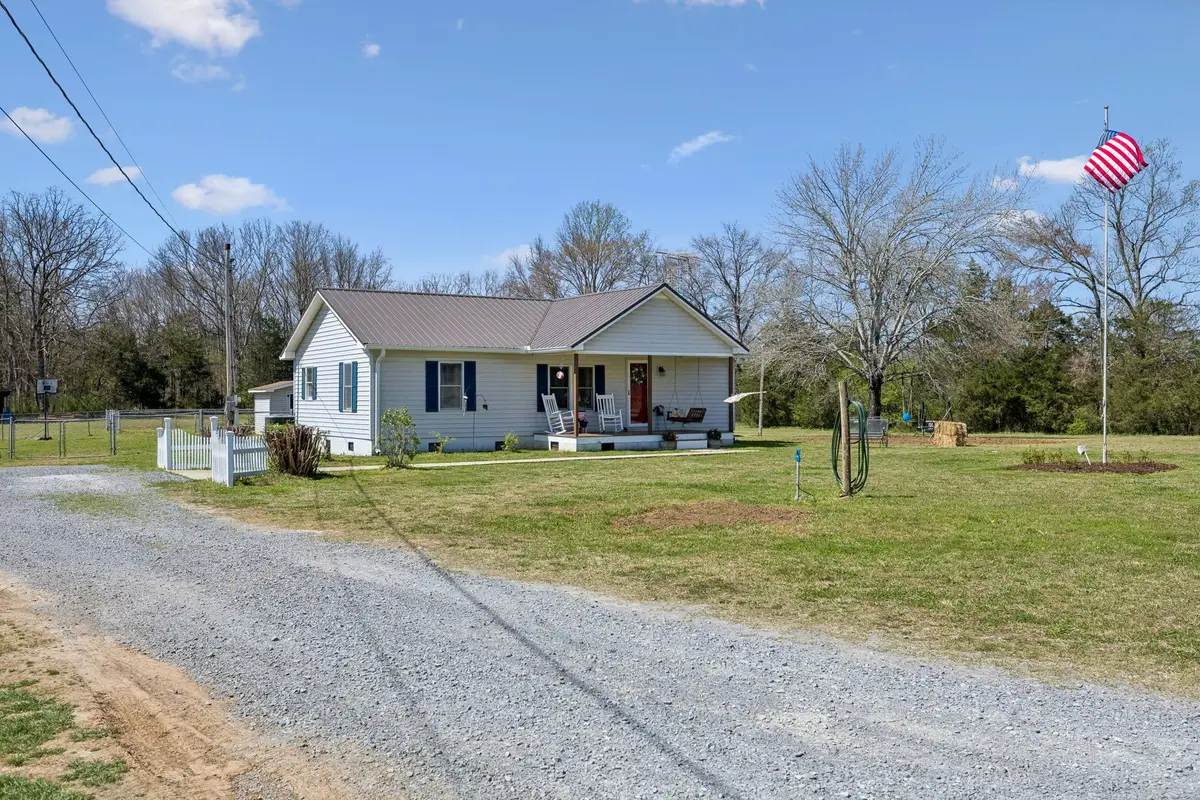 253 Henslee Rd, Shelbyville, TN 37160 - #1