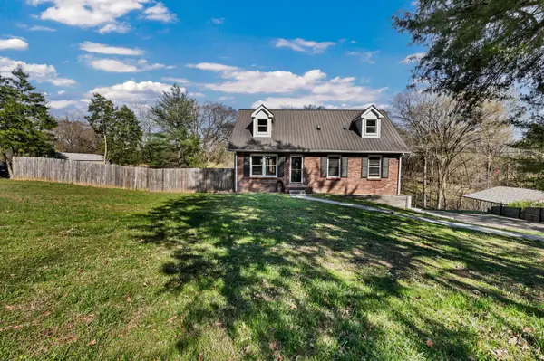 2331 Seven Mile Ferry Rd, Clarksville, TN 37040