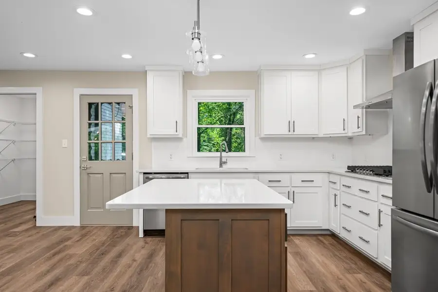 972 Georgetown Rd, Cookeville, TN 38501 - #3