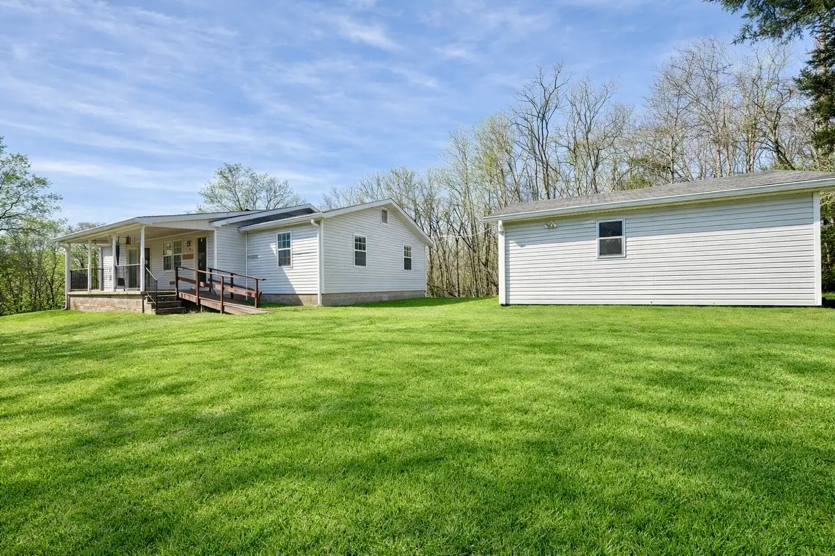 950 Sewell Branch Rd, Clifton, TN 38425 - #1