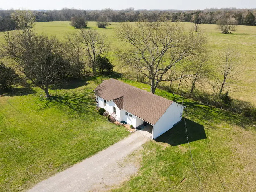 345 Clardy Rd, Unionville, TN 37180 - #3