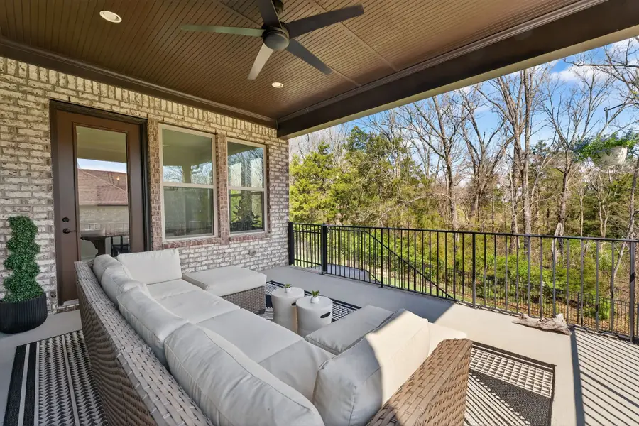 1034 Brighton Ln, Gallatin, TN 37066 - #3