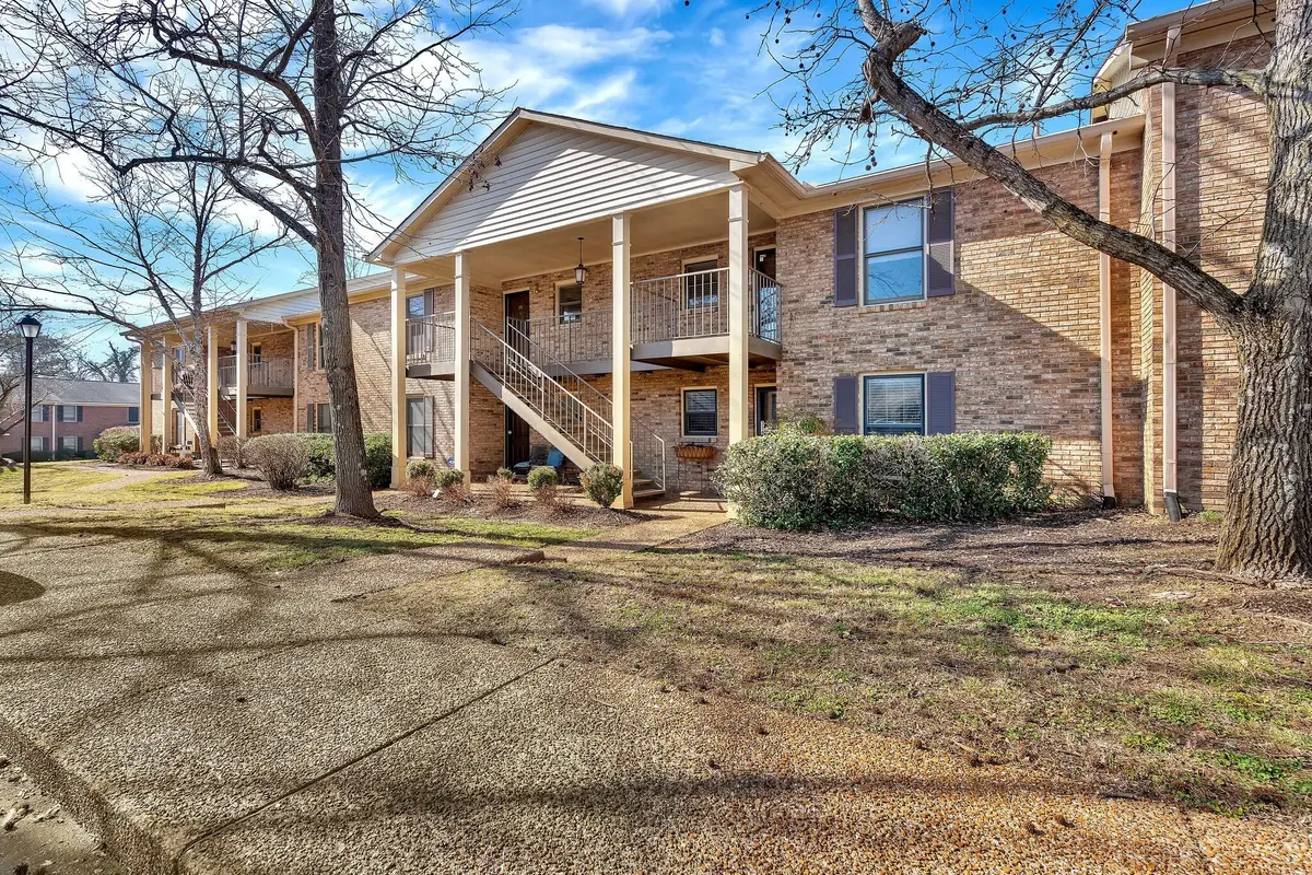 337 Westfield Dr, Nashville, TN 37221 - #1