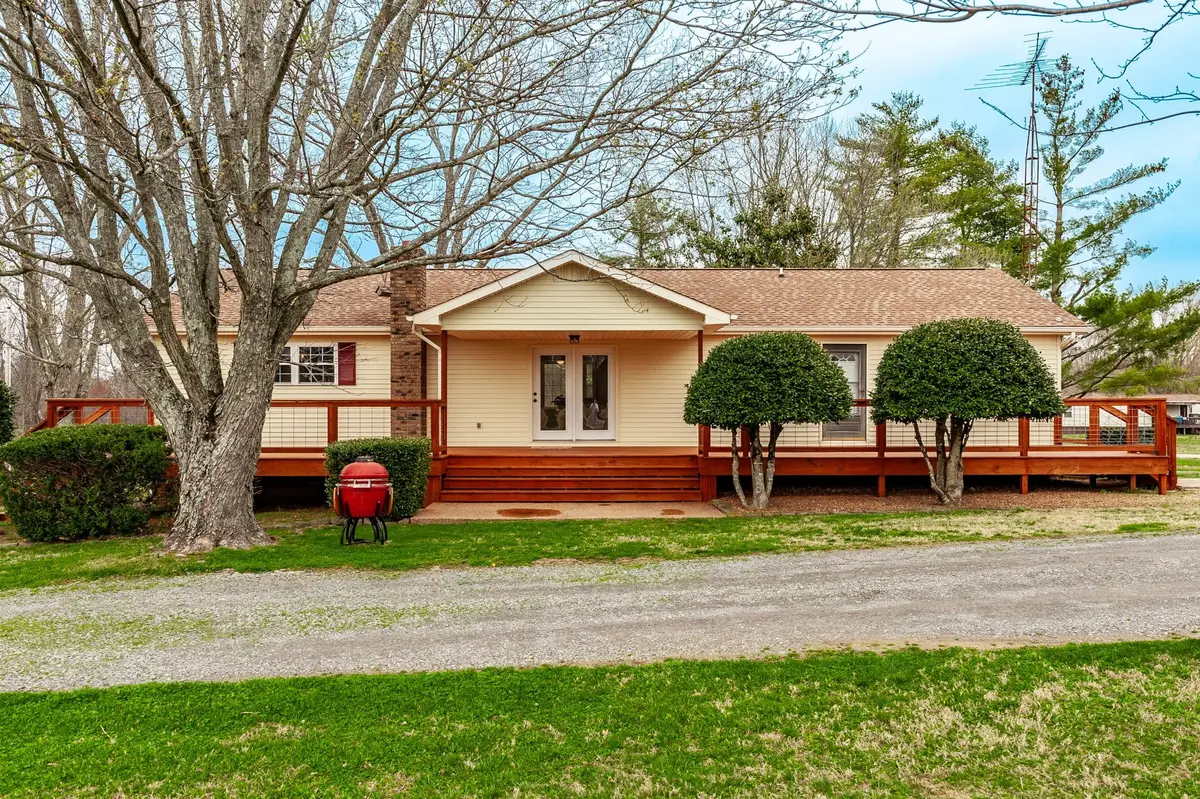 410 Frog Pond Cemetery Rd, Lafayette, TN 37083 - #1