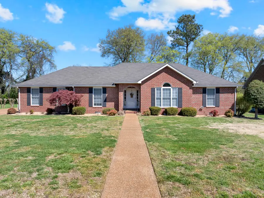 227 Megan Cir, Shelbyville, TN 37160 - #2