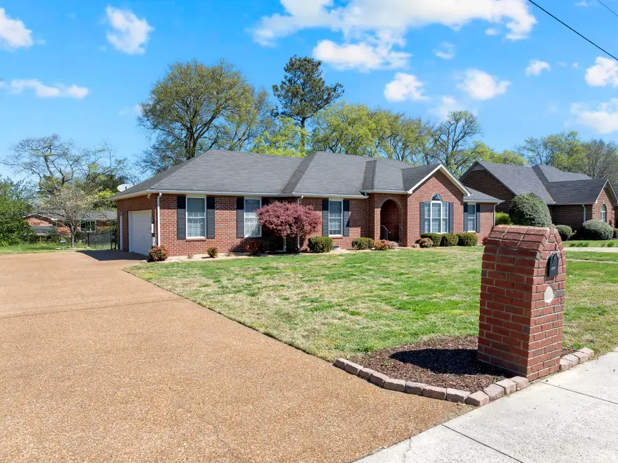 227 Megan Cir, Shelbyville, TN 37160 - #3