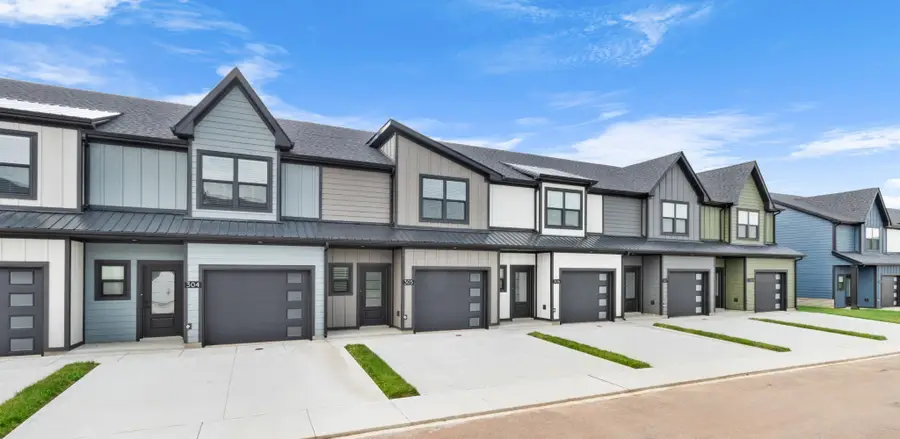 305 Jonathan Wade Circle, Clarksville, TN 37043 - #2