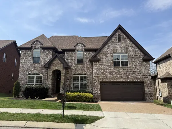 611 Southshore Pt, Mount Juliet, TN 37122