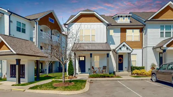 930 Governors Ct, Antioch, TN 37013