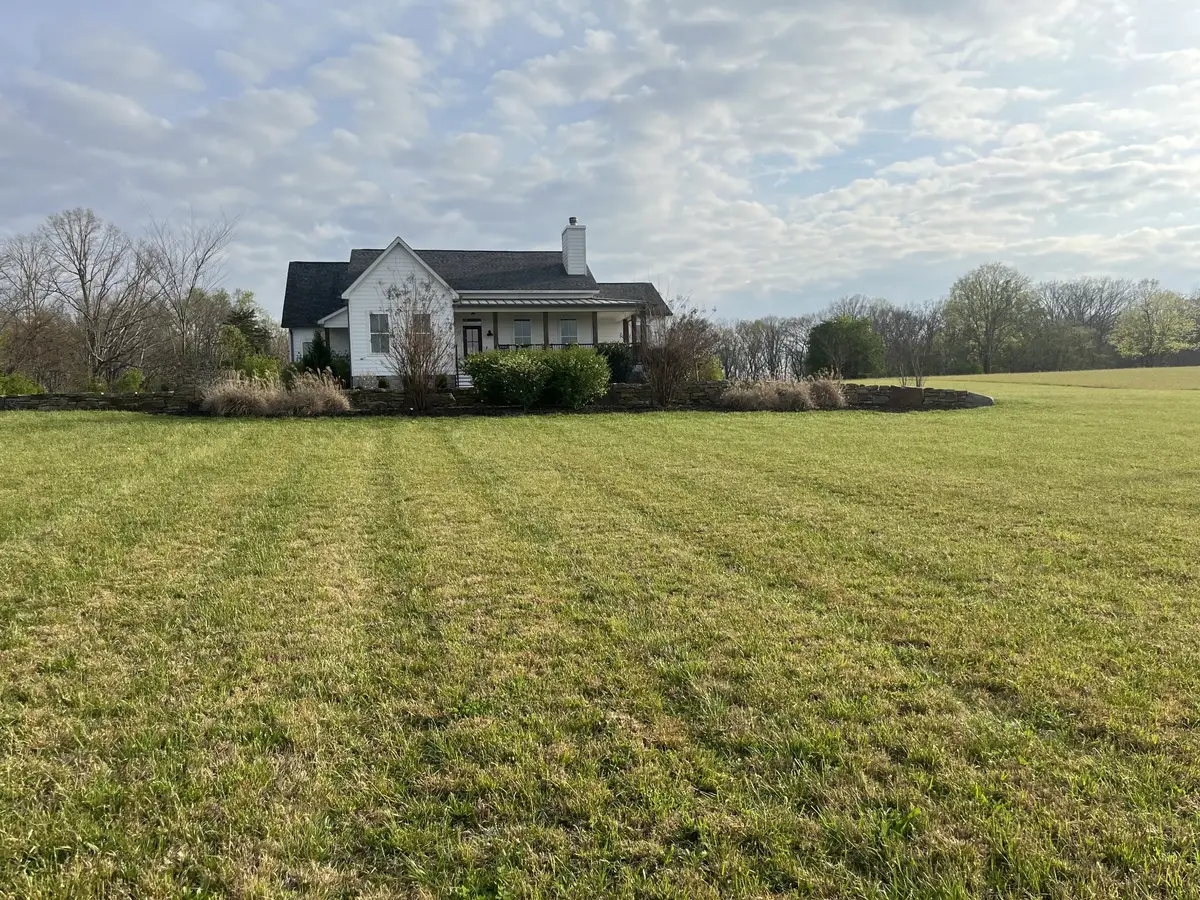 150 Edie Mae Ln, Winchester, TN 37398 - #1