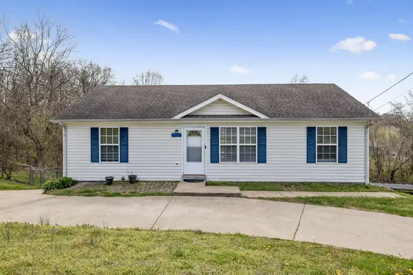 952 Granny White Rd, Clarksville, TN 37040