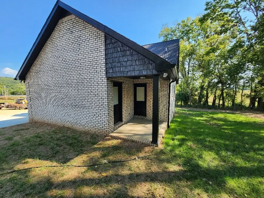 215 Scenic Ln, Hartsville, TN 37074 - #3