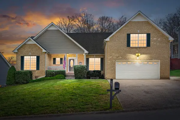 567 Winding Bluff Way, Clarksville, TN 37040