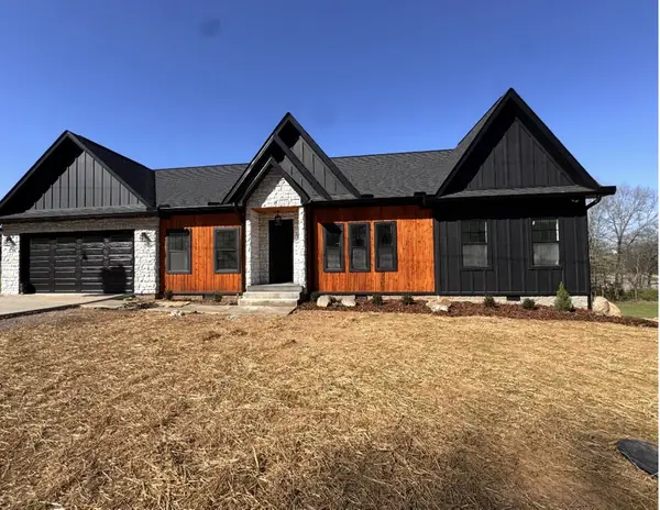 112 Stansberry Dr, New Market, TN 37820