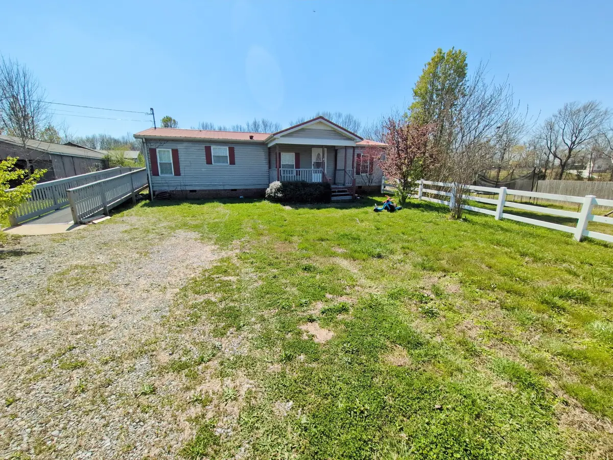225 Prospect Rd, Fayetteville, TN 37334 - #1