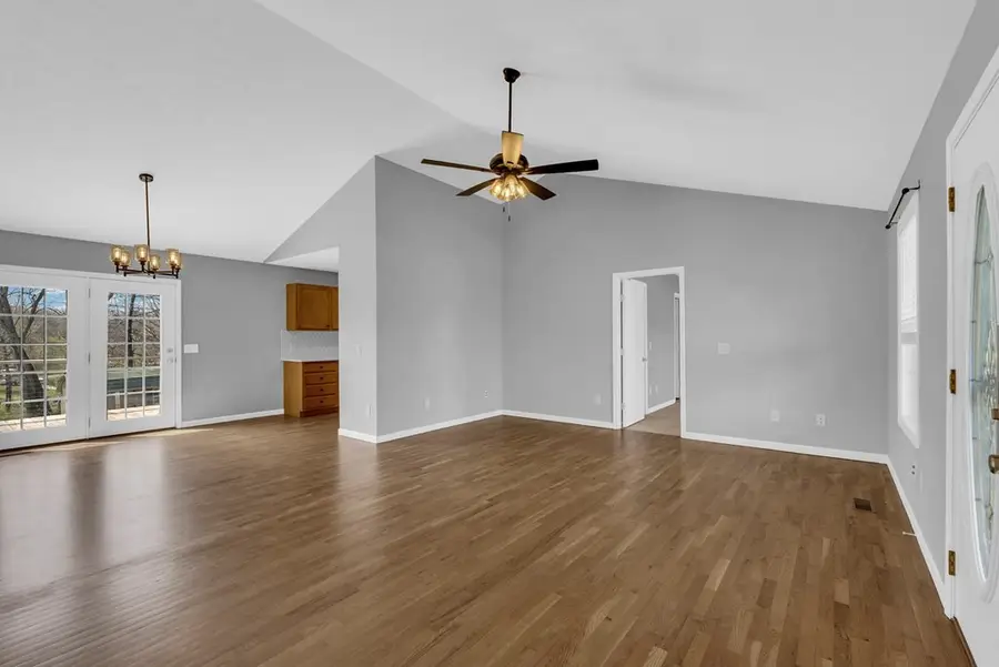 7012 Brittney Cir, Baxter, TN 38544 - #2