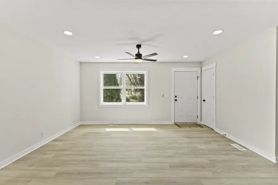 123 Hogin Rd, Dickson, TN 37055 - #3