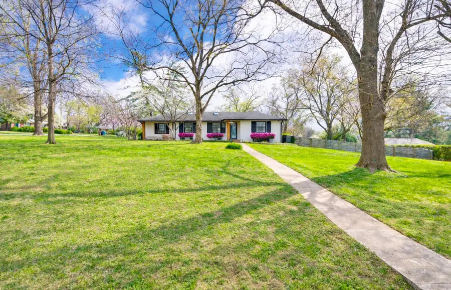 4912 Trousdale Dr, Nashville, TN 37220 - #3