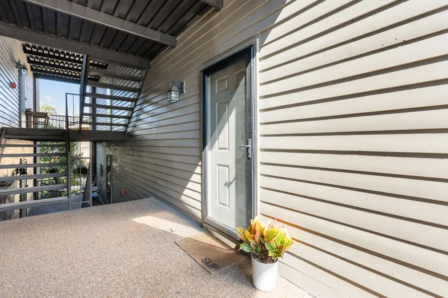 414 Sloan Rd, Nashville, TN 37209 - #3