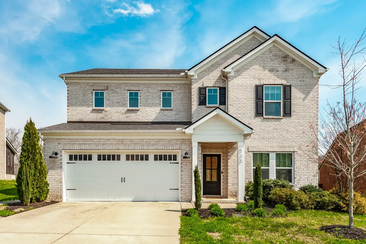 535 Fall Creek Cir, Goodlettsville, TN 37072 - #1