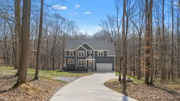 2093 Ferry Rd, Clarksville, TN 37040