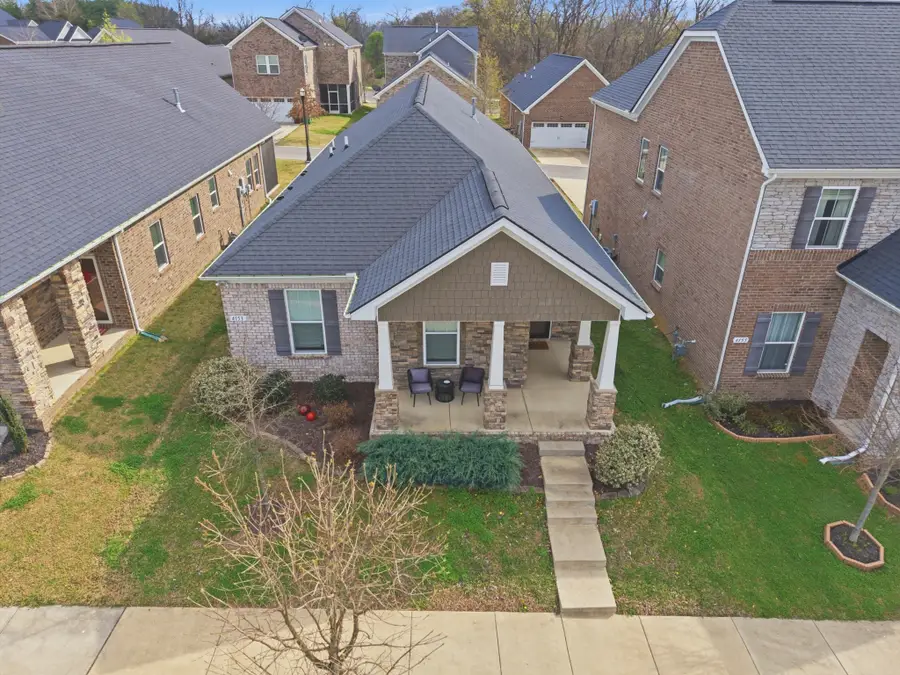 4153 Magnolia Farms Dr, Hermitage, TN 37076 - #2
