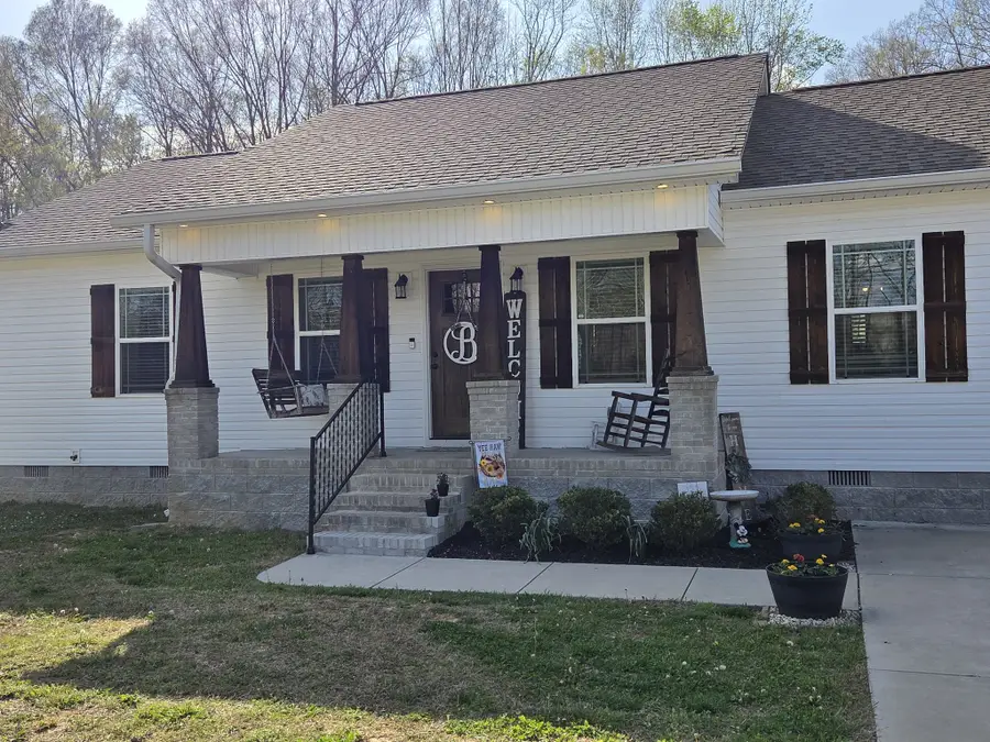 1522 S Spring St, Manchester, TN 37355 - #3