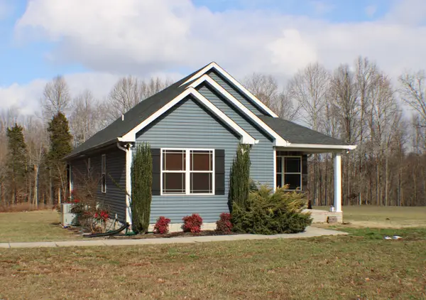 1689 Taurus Farm Rd, Lafayette, TN 37083