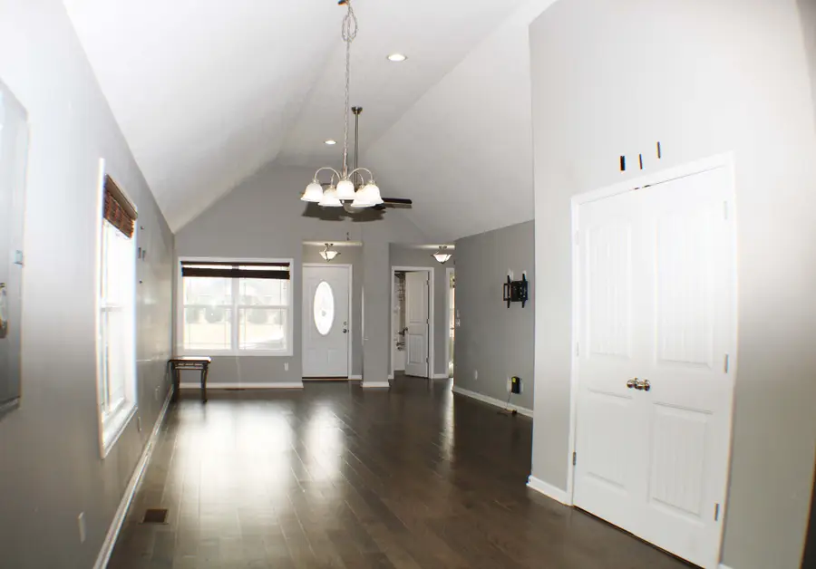 1689 Taurus Farm Rd, Lafayette, TN 37083 - #3