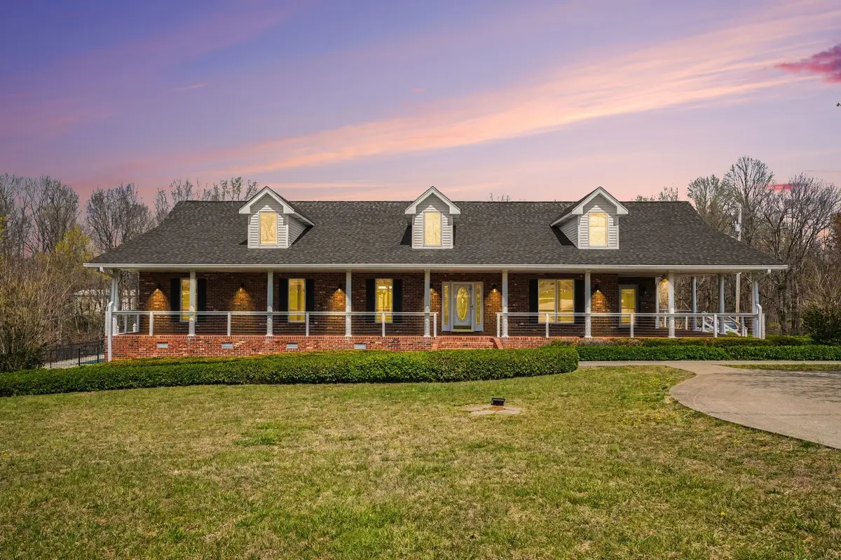 11948 Betts Rd, Greenbrier, TN 37073 - #1