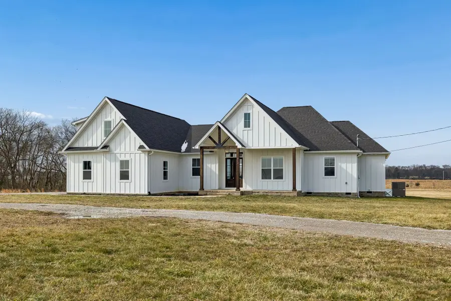 213 Jack Pickle Rd, Lewisburg, TN 37091 - #3