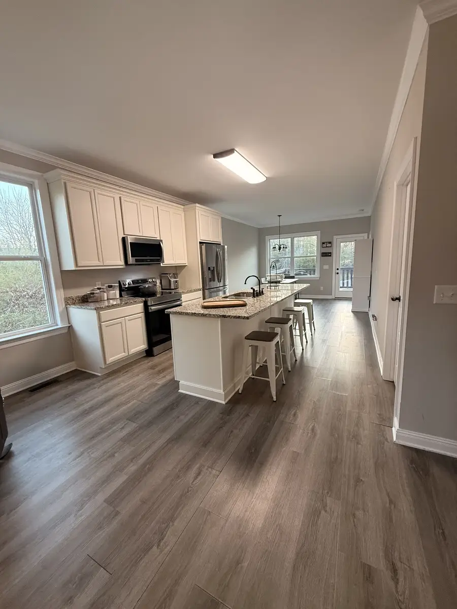 1030 Oak Dr, White Bluff, TN 37187 - #2