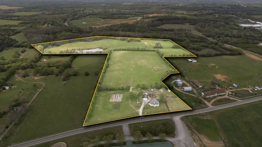 1146 Highway 64 W, Shelbyville, TN 37160 - #3