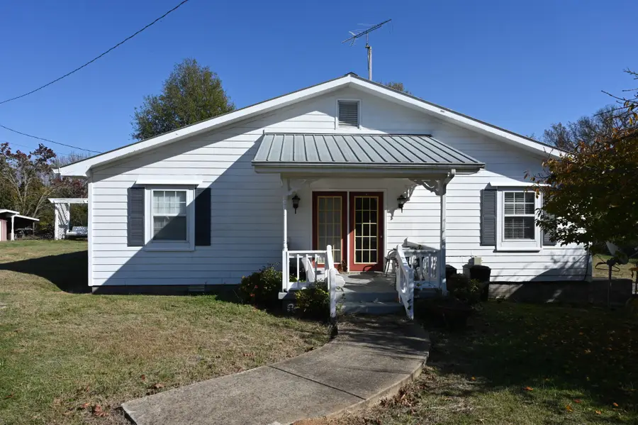 489 Doyle Rd, Linden, TN 37096 - #2
