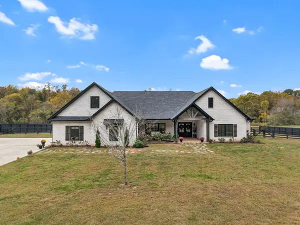 2860 Garners Creek Rd, Dickson, TN 37055