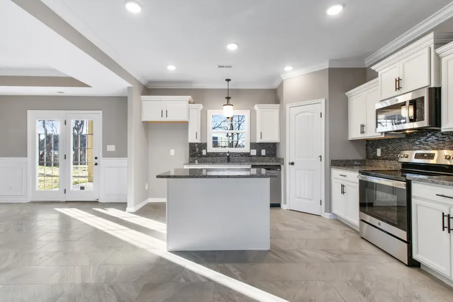 633 Marblewing Ct, Clarksville, TN 37043 - #3