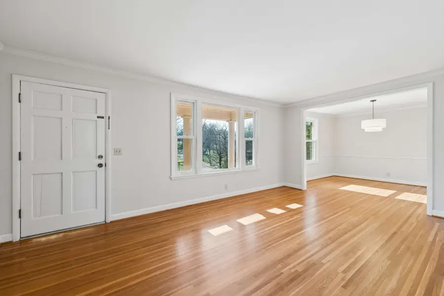 712 Clematis Dr, Nashville, TN 37205 - #2