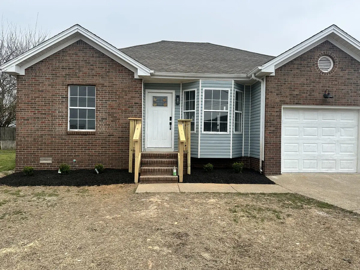 136 Man O War Dr, Oak Grove, KY 42262 - #1