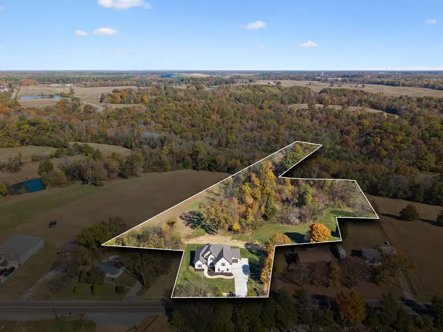 2895 Cooper Creek Rd, Woodlawn, TN 37191 - #2