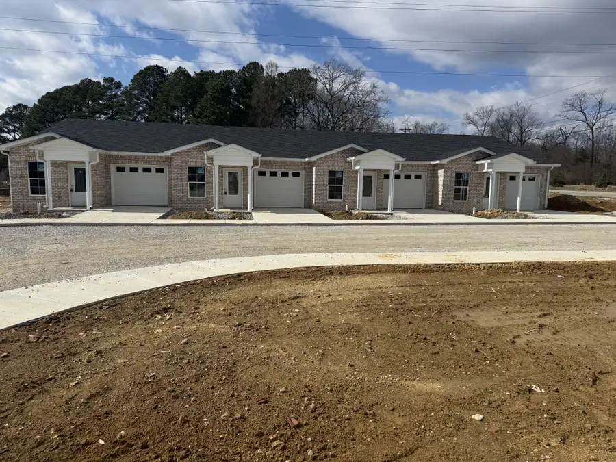 741 Kings Ln #A-4, Tullahoma, TN 37388 - #2