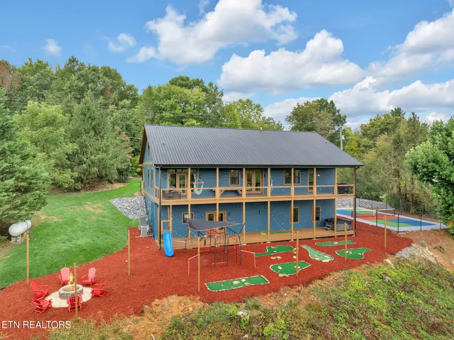 3369 Robeson Rd, Sevierville, TN 37862 - #3