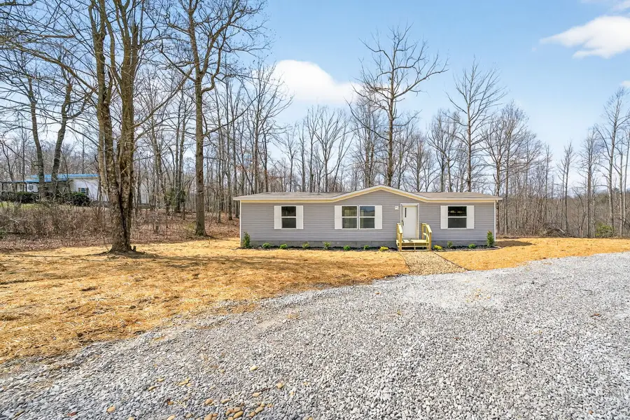 428 Maple Branch Rd, Sparta, TN 38583 - #2
