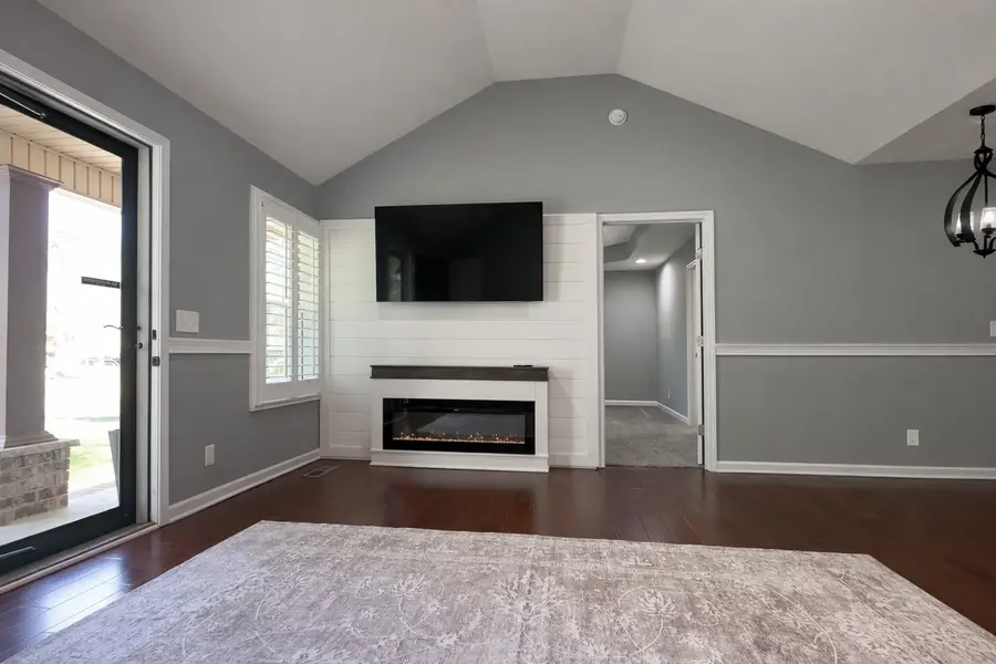 367 Stillwood Dr, Manchester, TN 37355 - #3