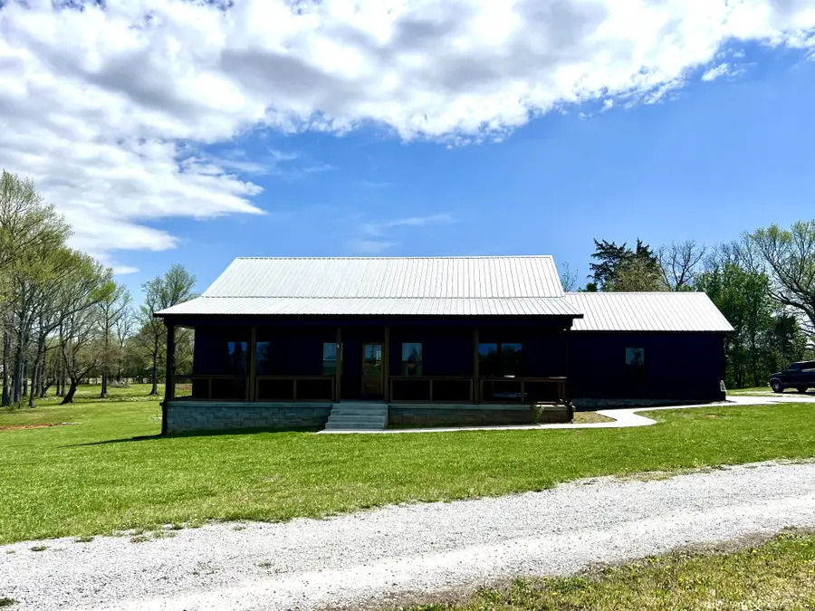 211 Miller Farm Ln, Winchester, TN 37398 - #2