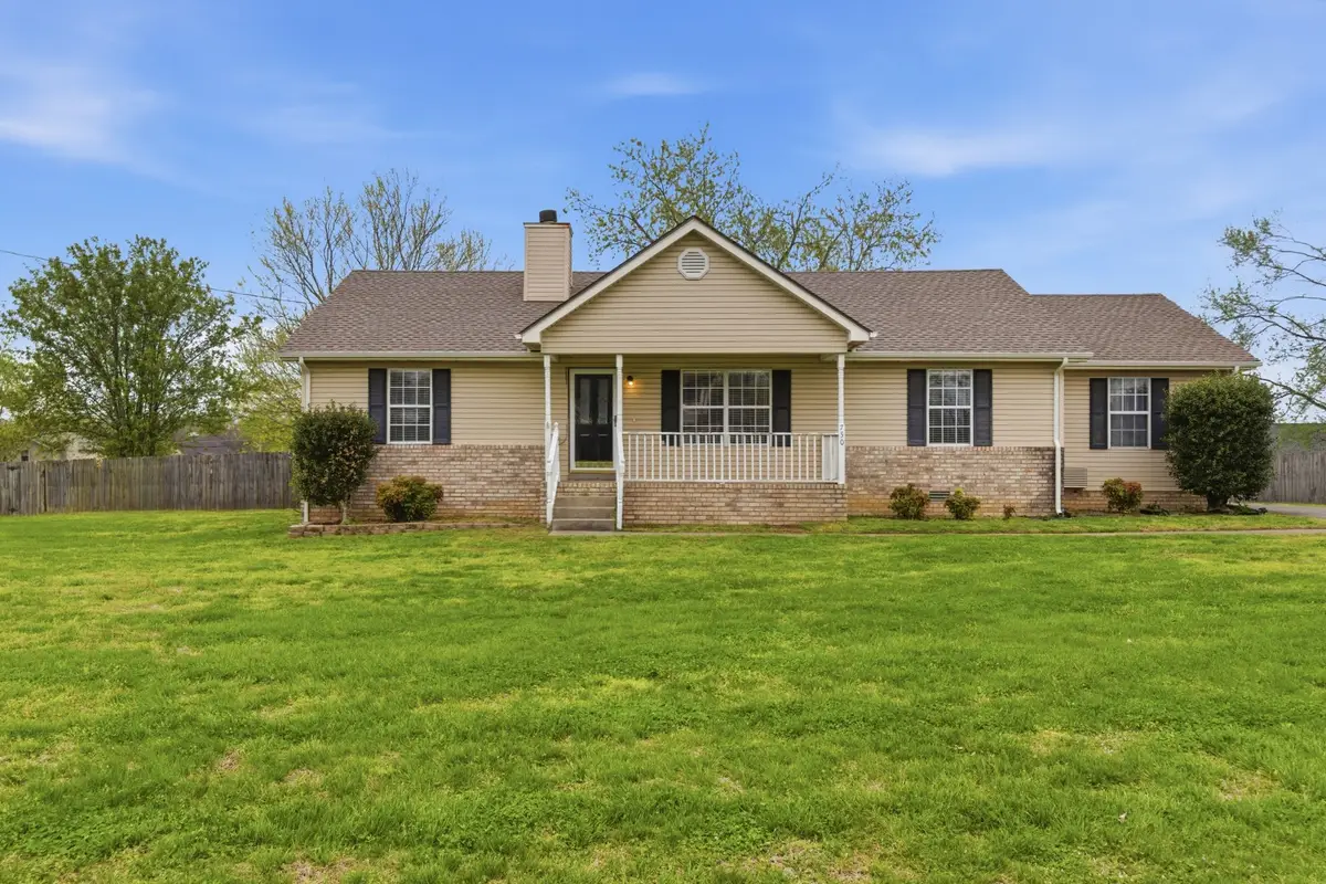 750 Walnut Ridge Dr, La Vergne, TN 37086 - #1