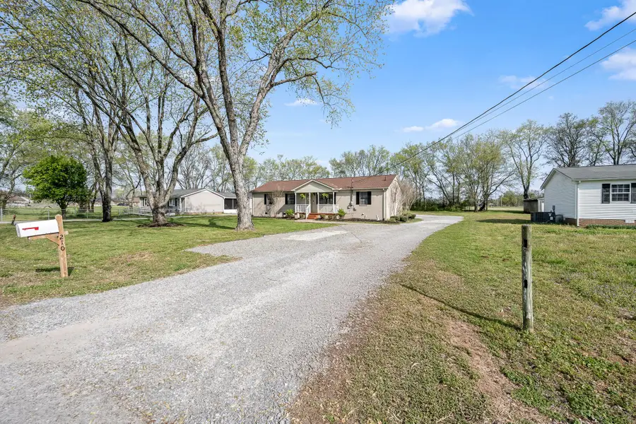 210 Sunset St, Unionville, TN 37180 - #2